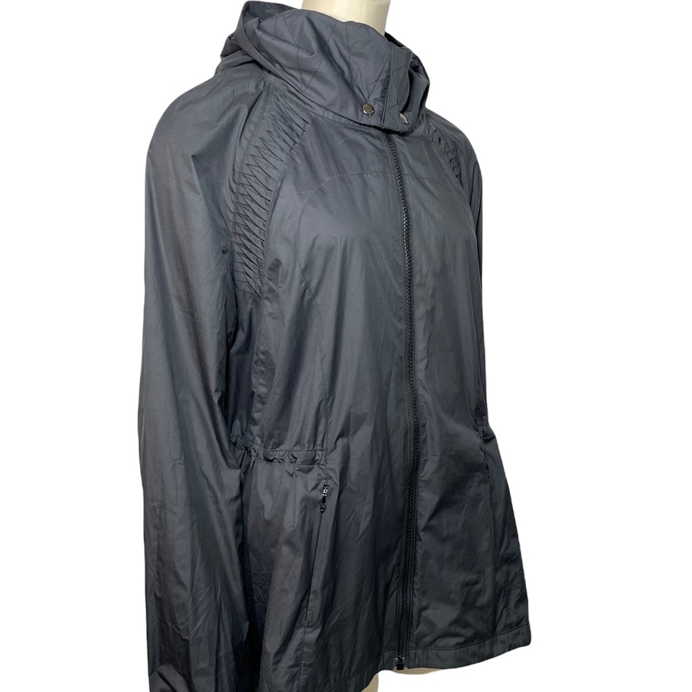 Lululemon making moves jacket black glide fabric lightweight size 8 - Picture 2 of 13